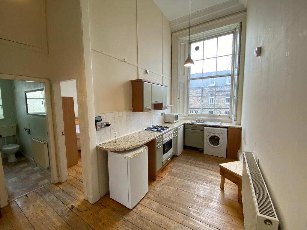 172 South Street 6 of 10