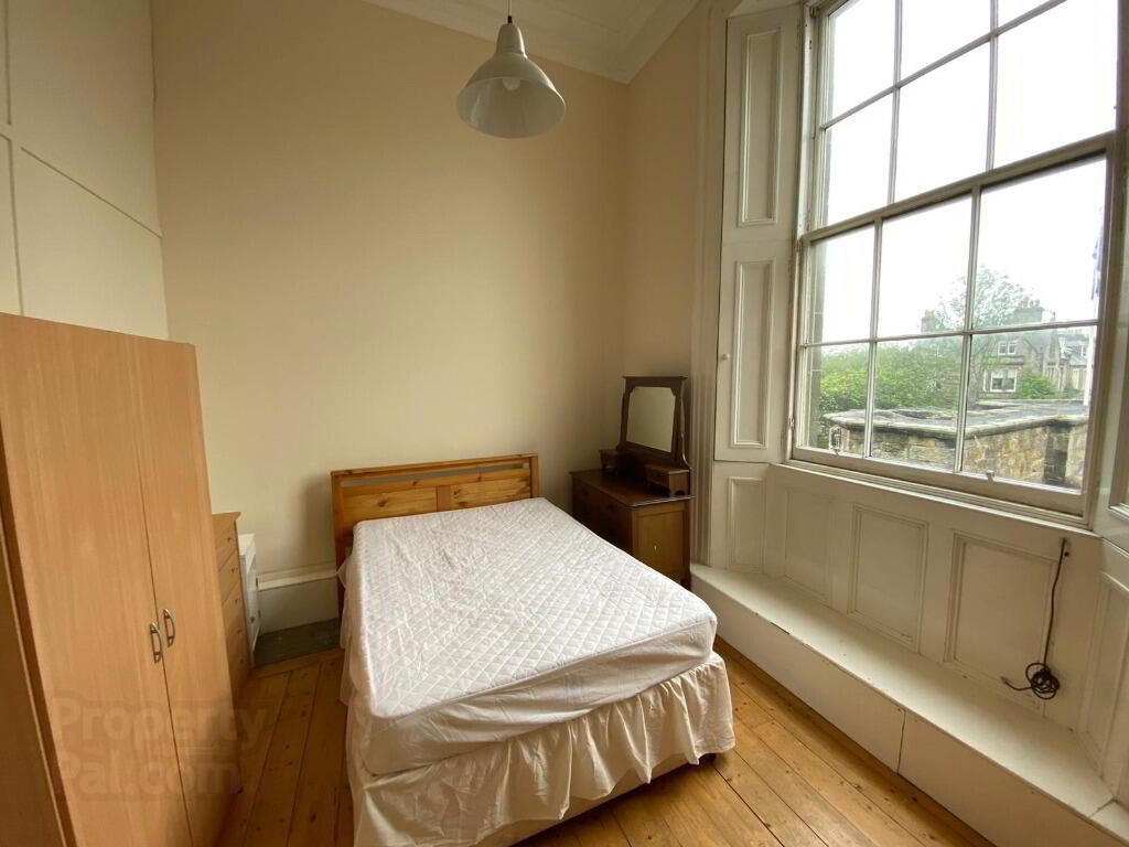 172 South Street 7 of 10