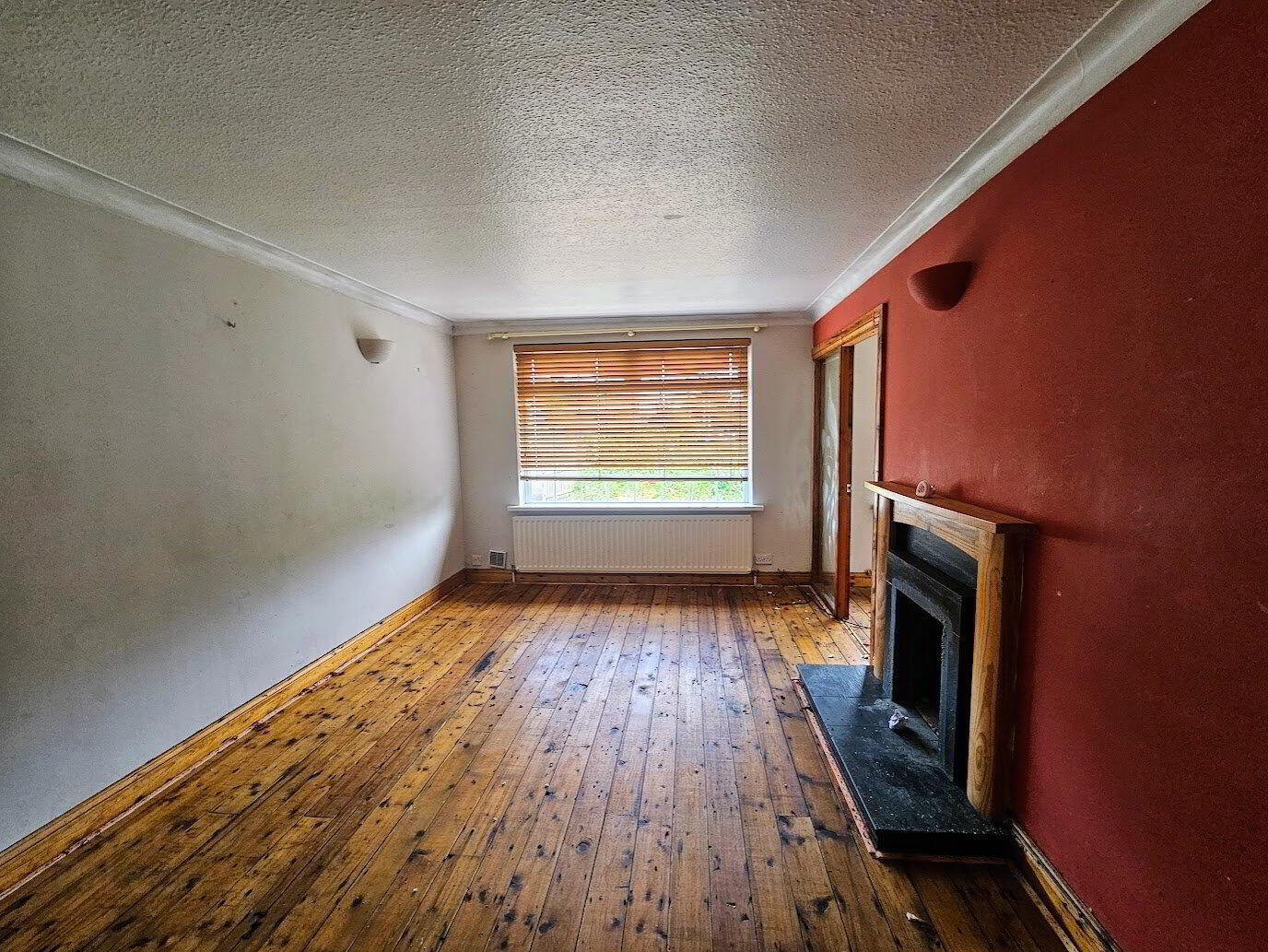 22 Dixon Road 4 of 16