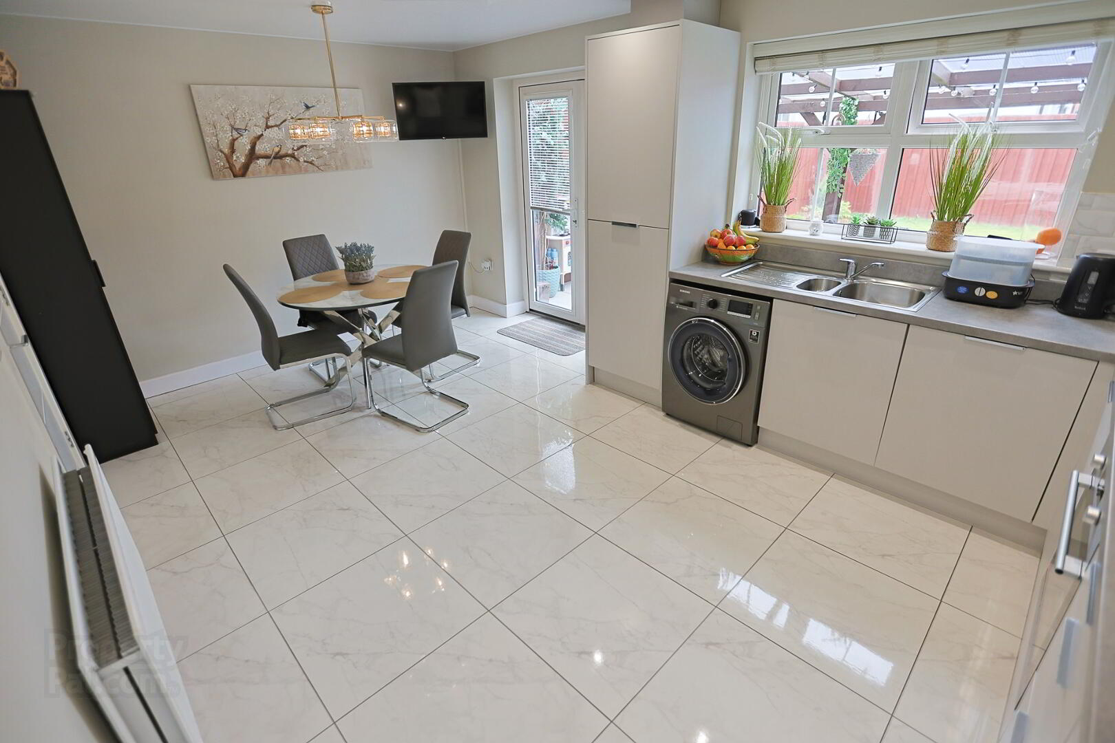 3 Parsons Gate 22 of 71
