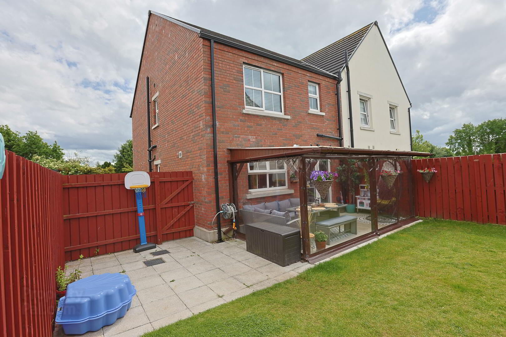3 Parsons Gate 62 of 71