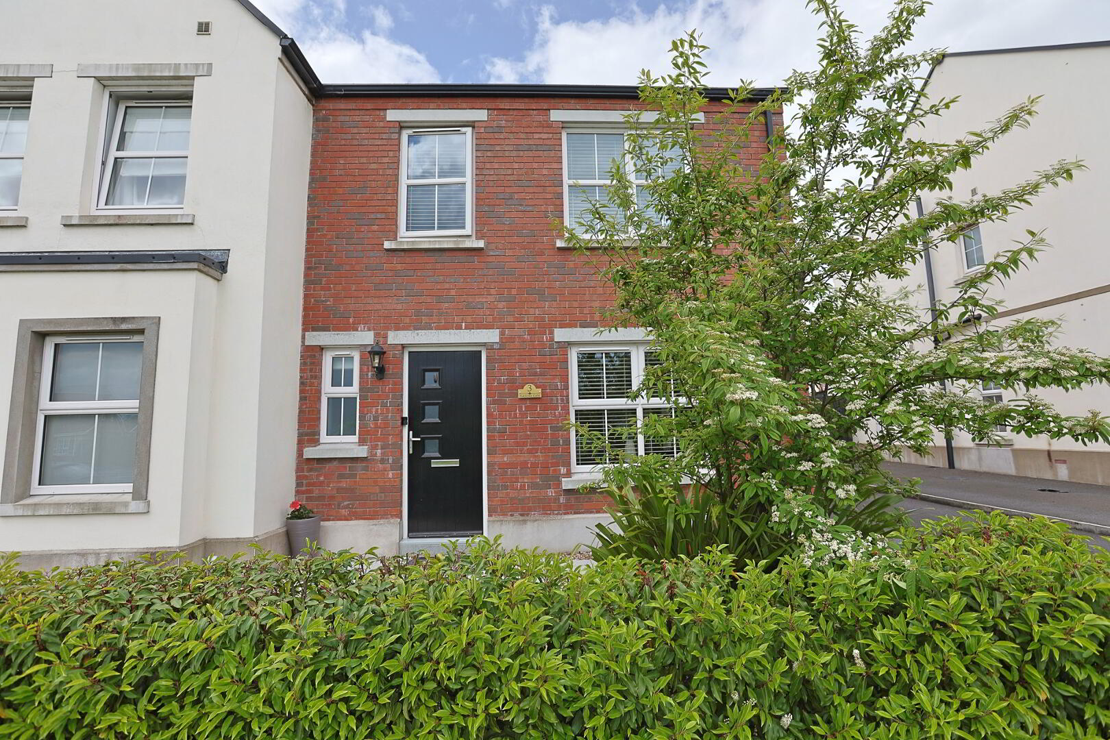 3 Parsons Gate 2 of 71