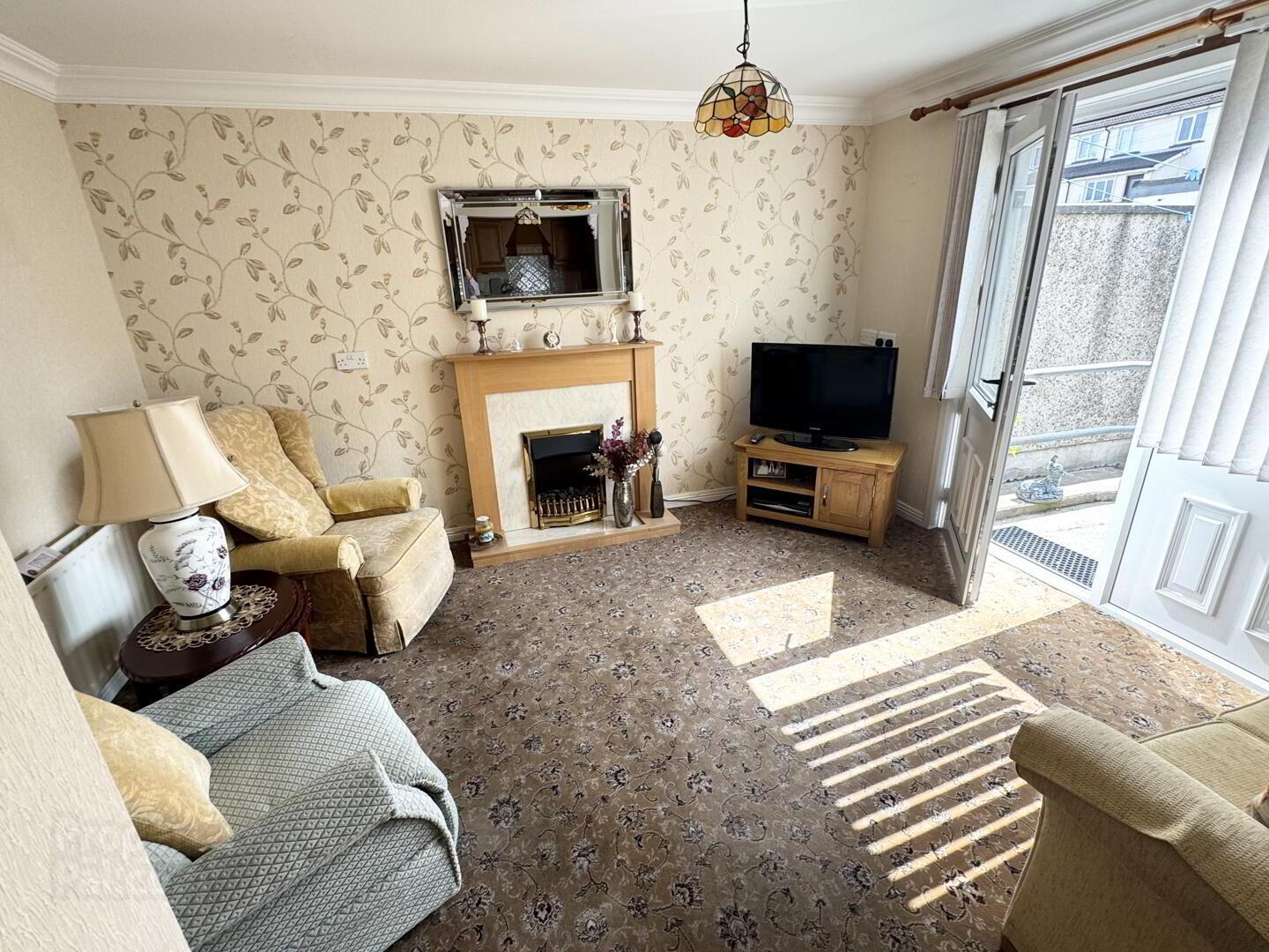 1 Meadow View Crescent 7 of 18