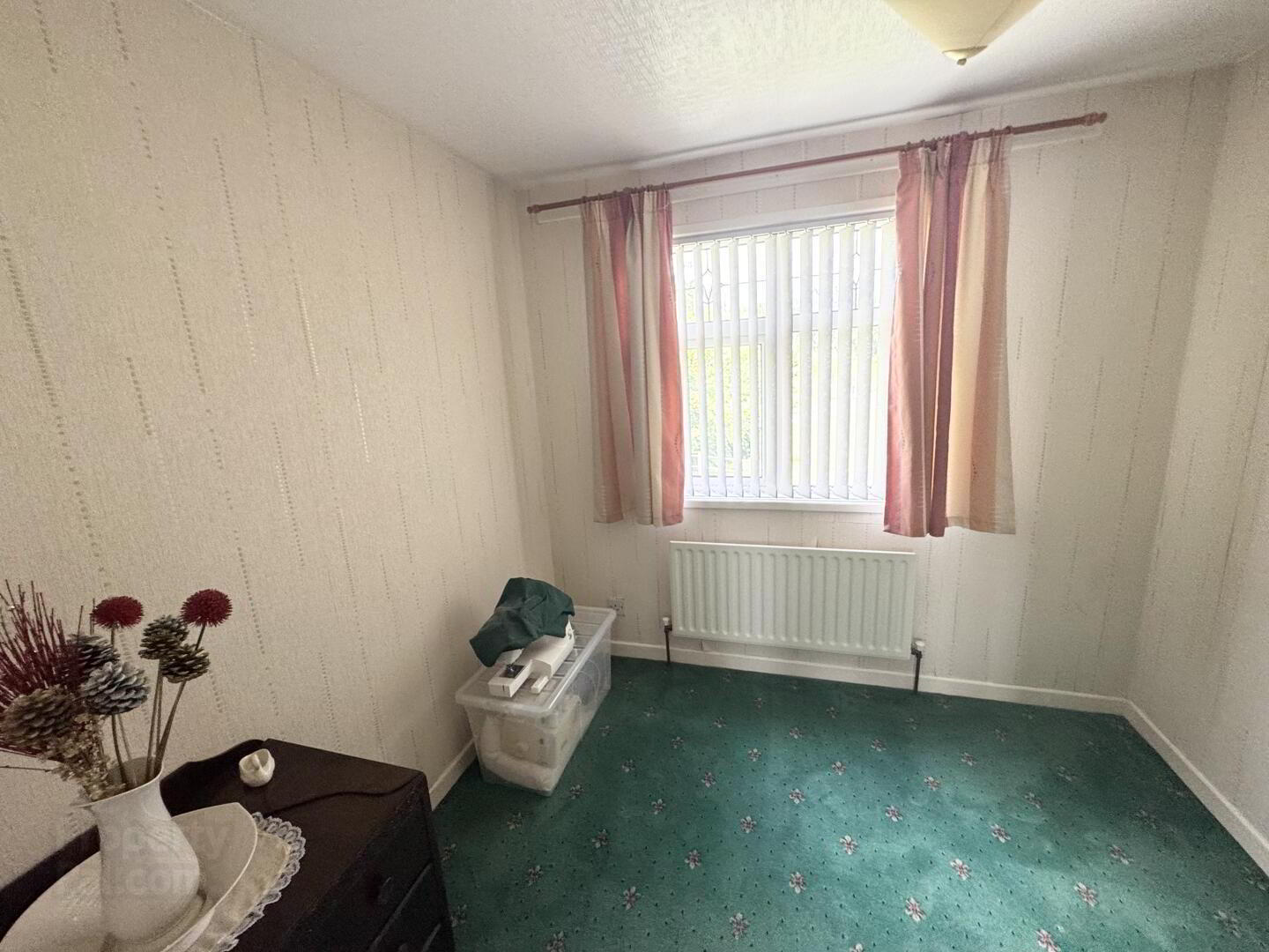 1 Meadow View Crescent 15 of 18
