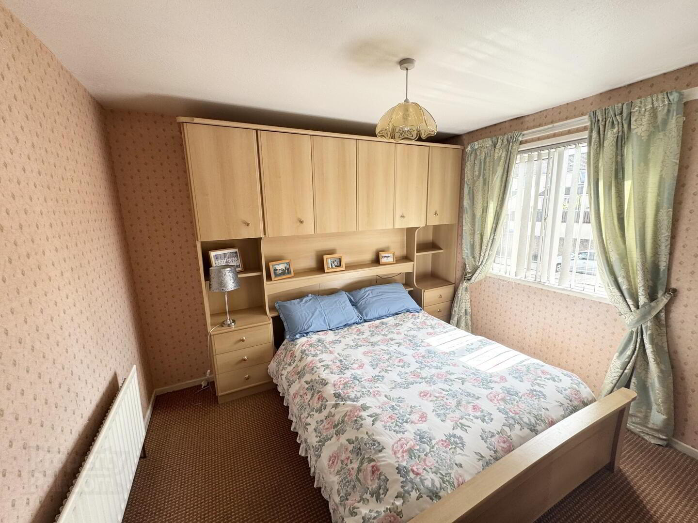 1 Meadow View Crescent 14 of 18