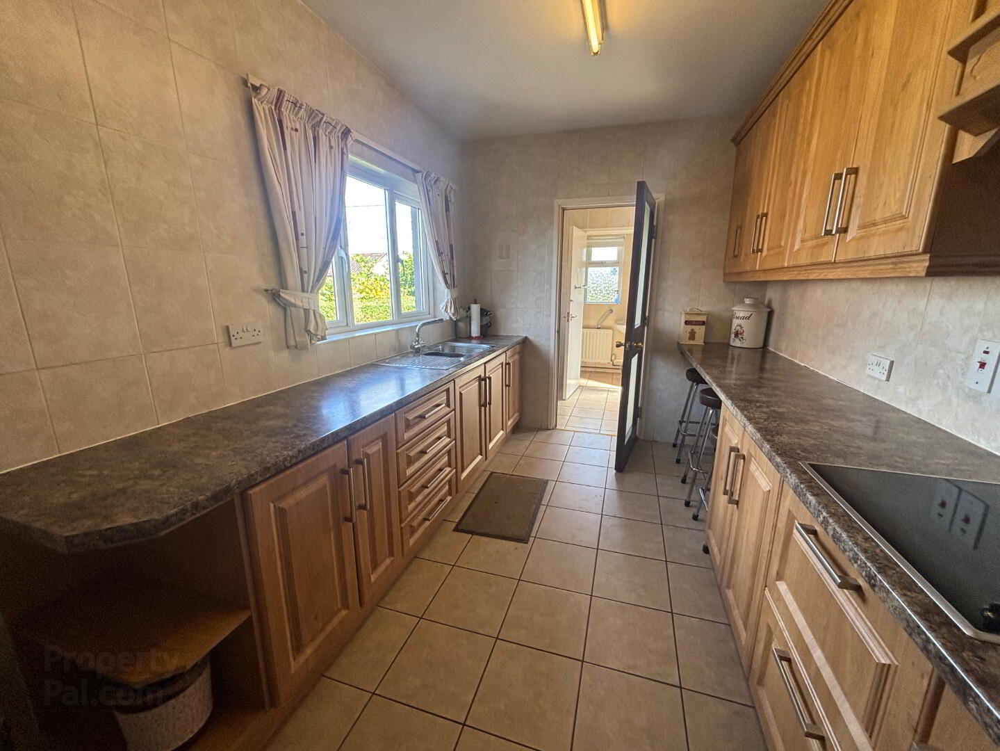 19 Woodlawn Drive 6 of 20