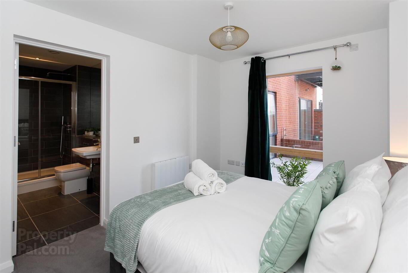 202 Portland 88, 55 Ormeau Road 10 of 19