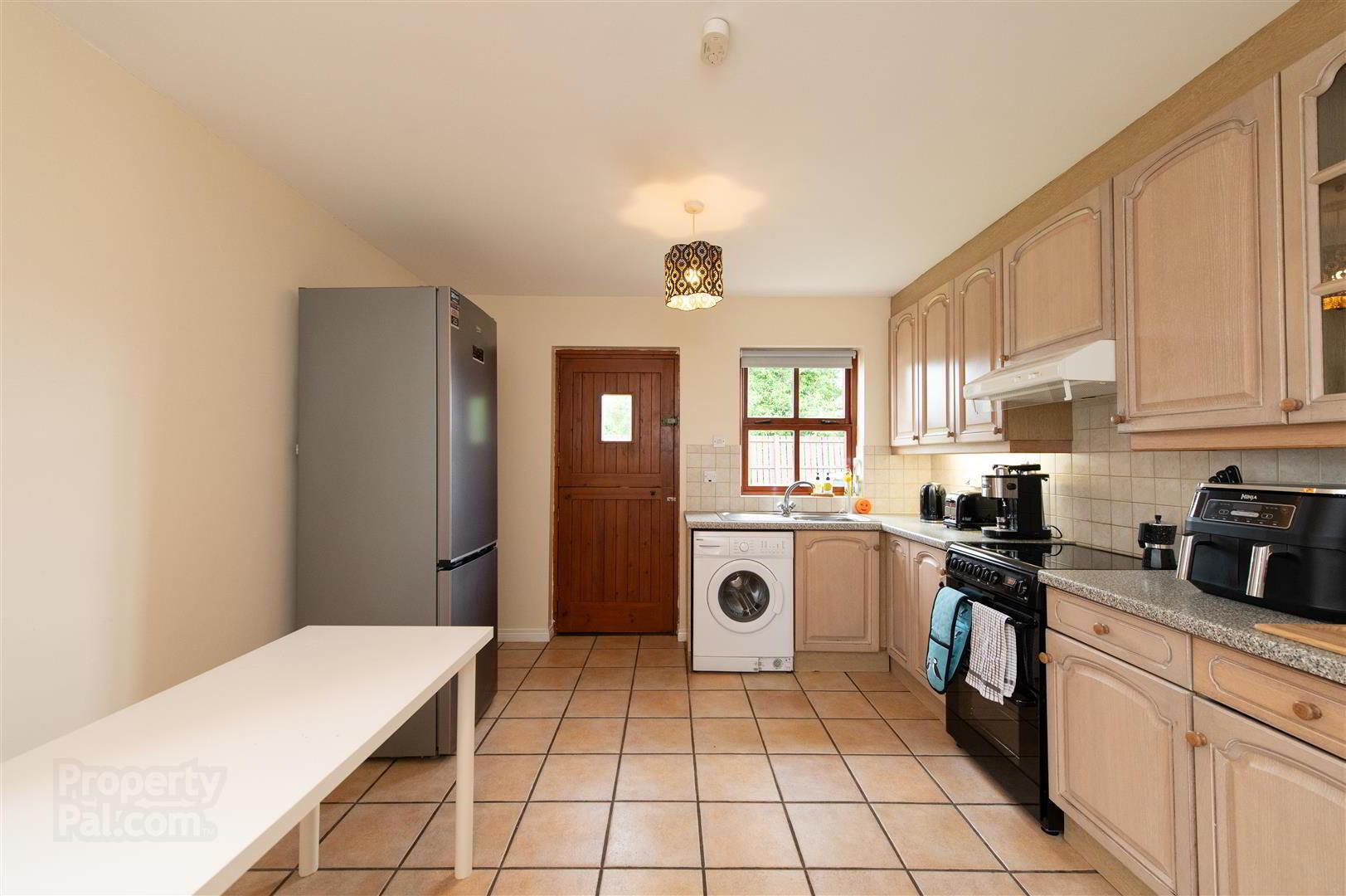 24 Castle Wood 15 of 21