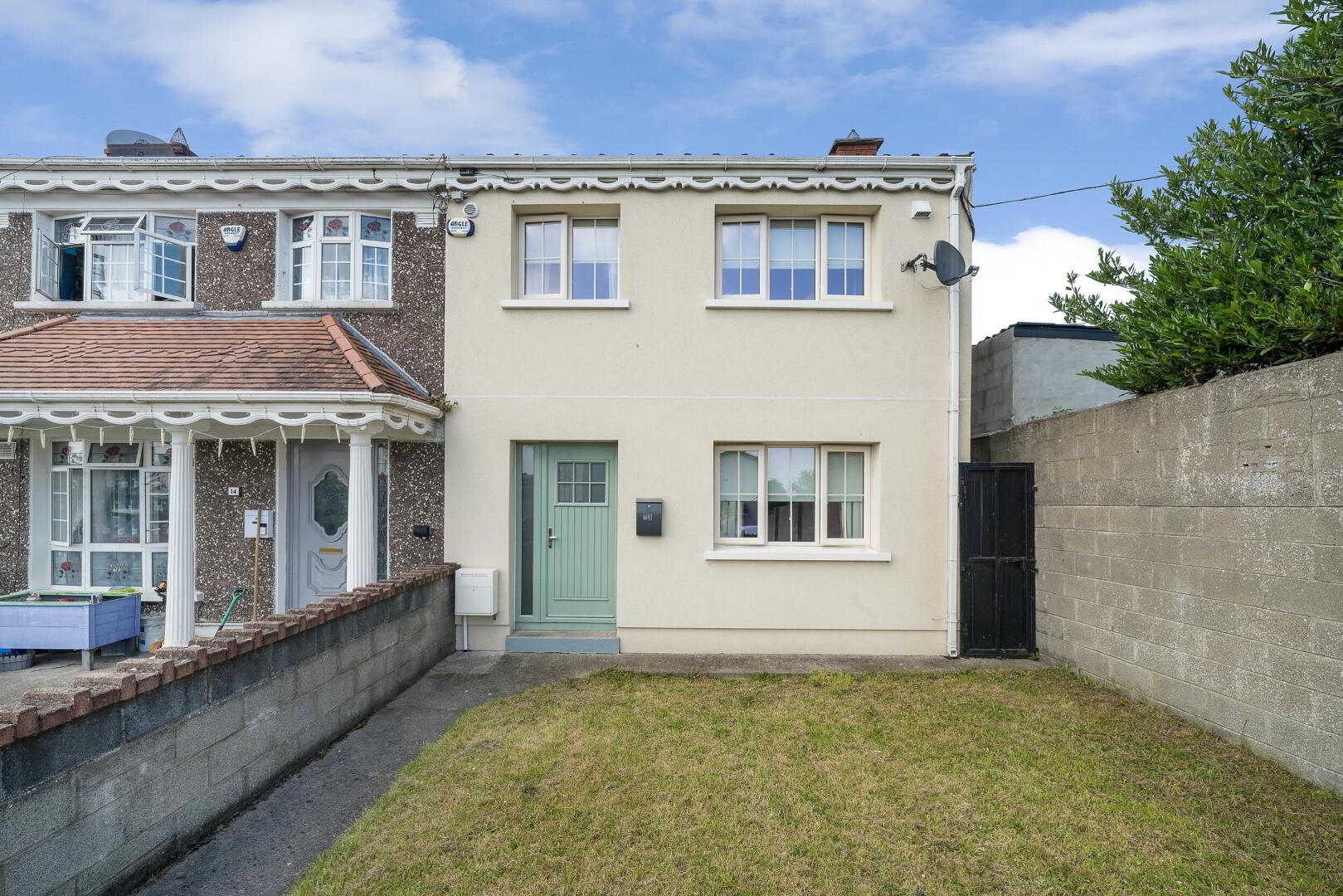 13 Valeview Drive 1 of 33