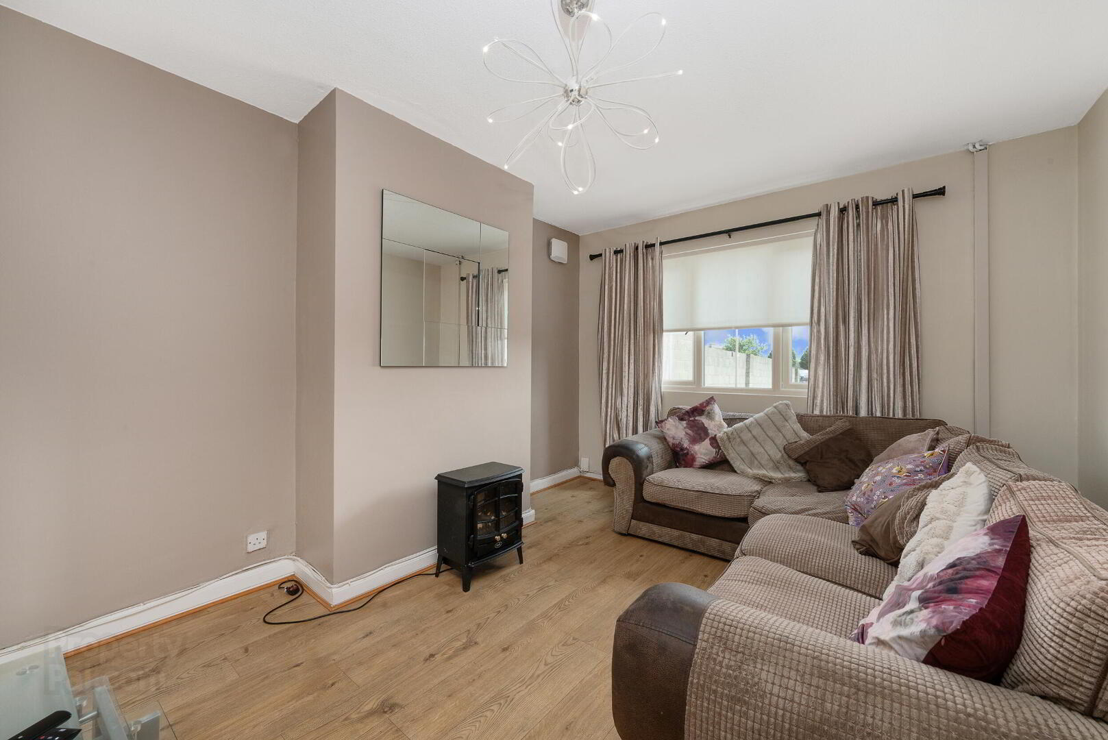 13 Valeview Drive 5 of 33