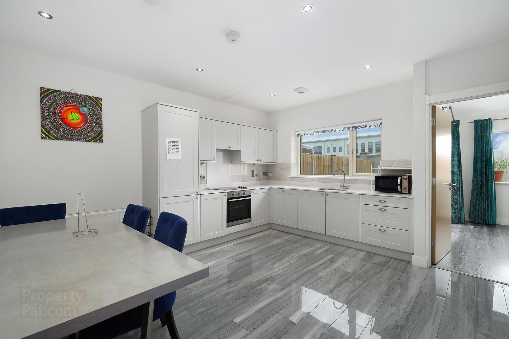 58 Parklands Place 7 of 32