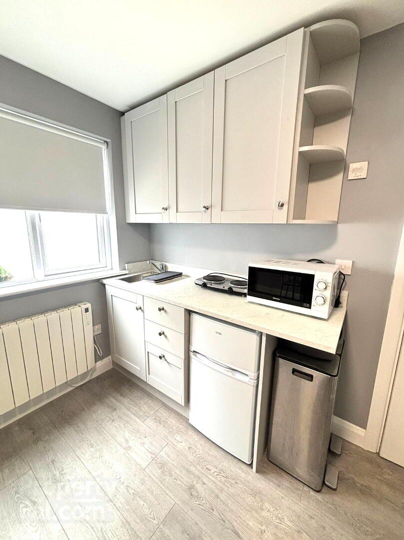 Ashington Crescent 3 of 8