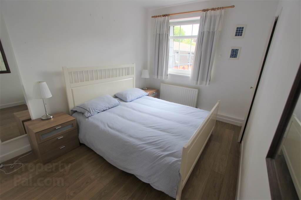 5c Windsor Close 5 of 8