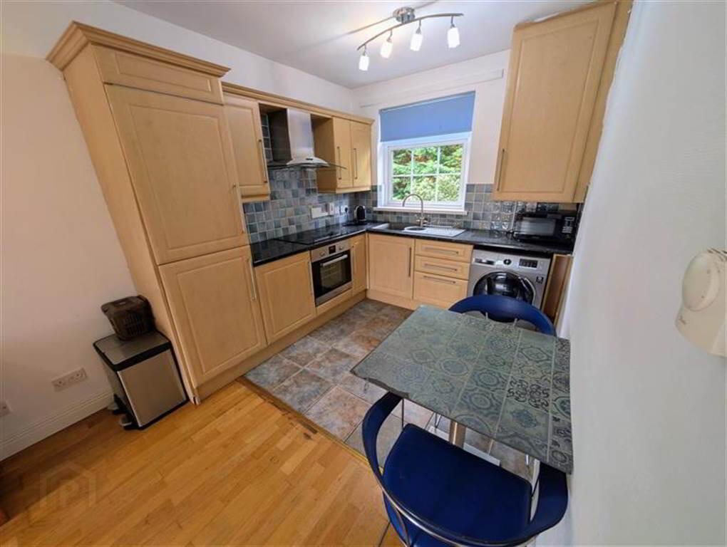 5c Windsor Close 4 of 9