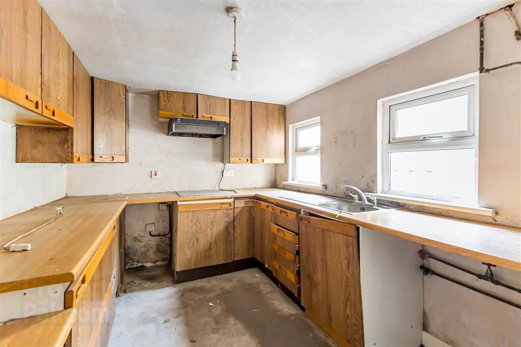 PREFERABLY CASH OFFERS, 57 Antrim Road 9 of 23