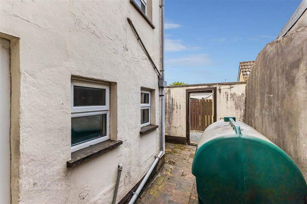 PREFERABLY CASH OFFERS, 57 Antrim Road 22 of 23