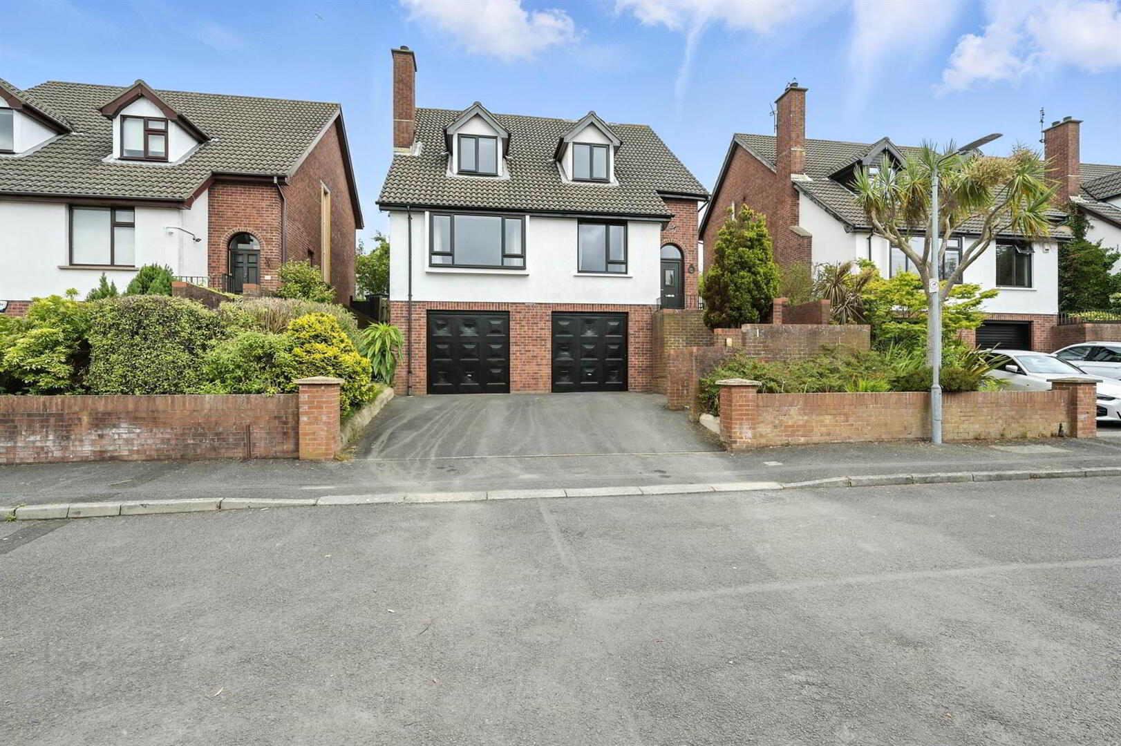 8 Riverside Avenue 1 of 20