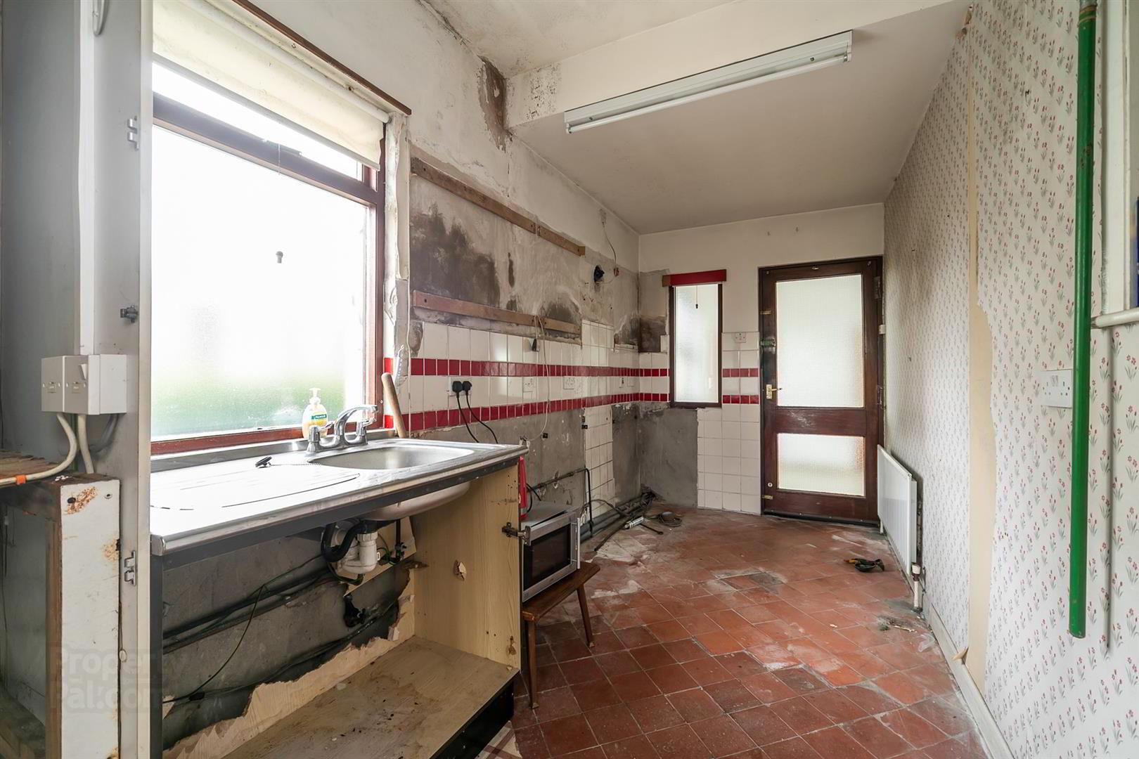 162 Ballyrobert Road 4 of 14