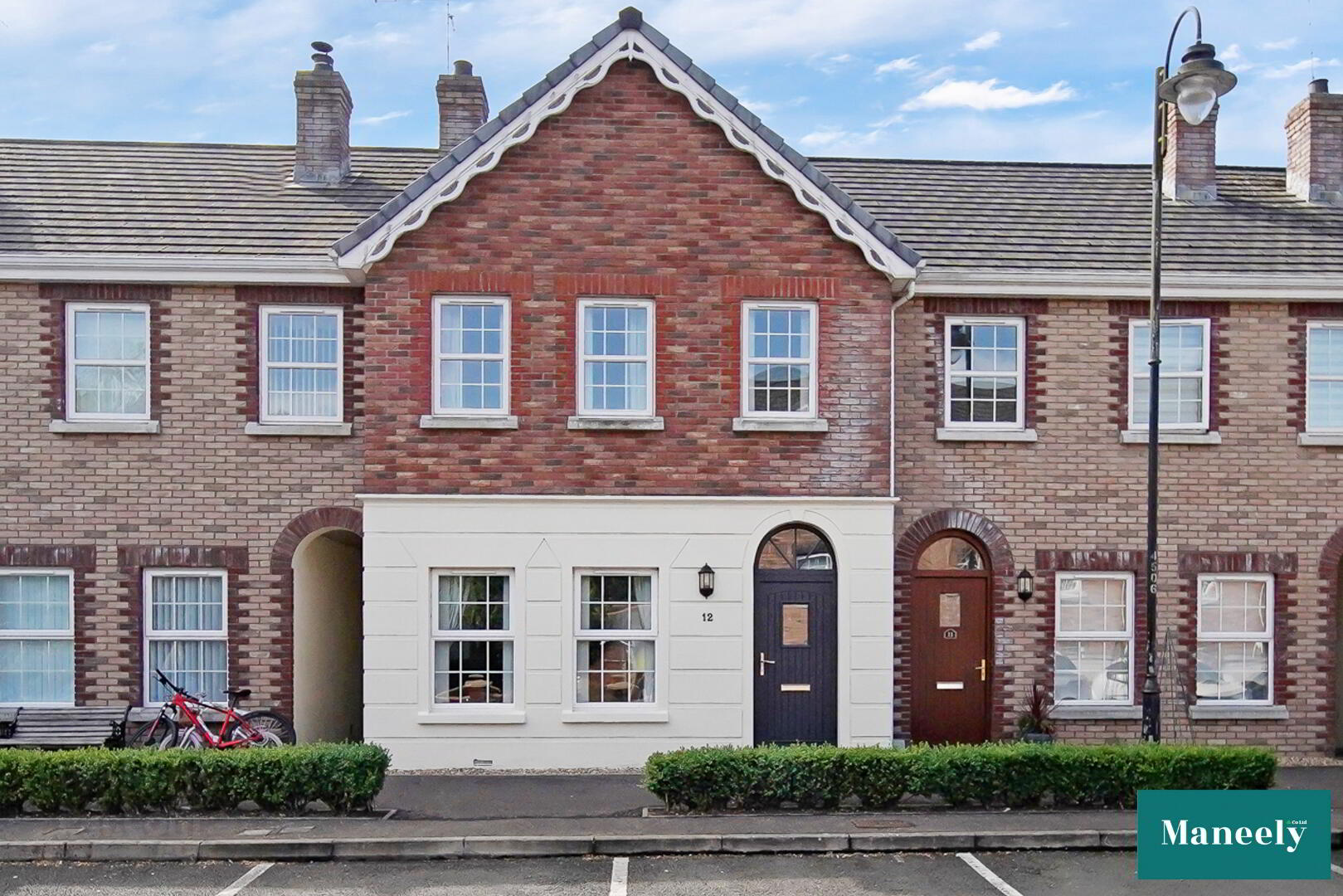 12 Glencairne 1 of 38