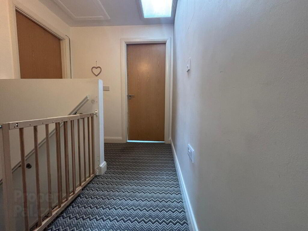 4 Badgers Lane 15 of 23