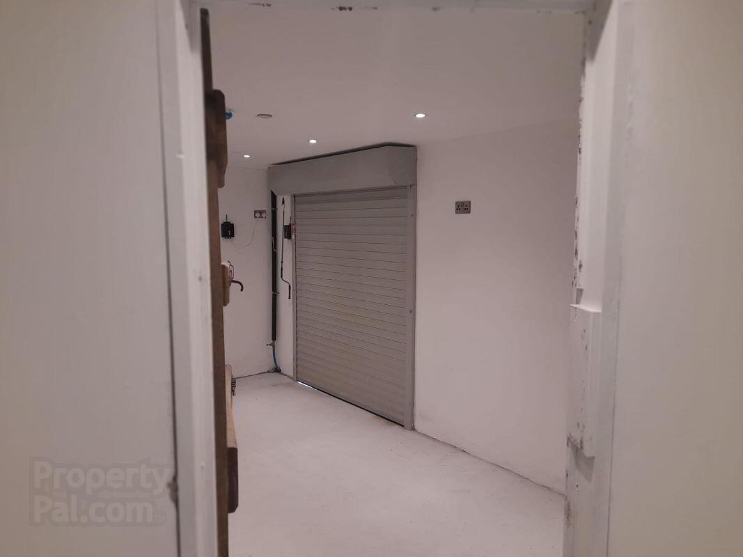 2e Harbour Place 13 of 14