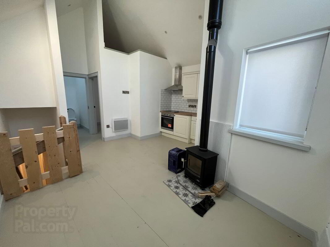 2e Harbour Place 7 of 19