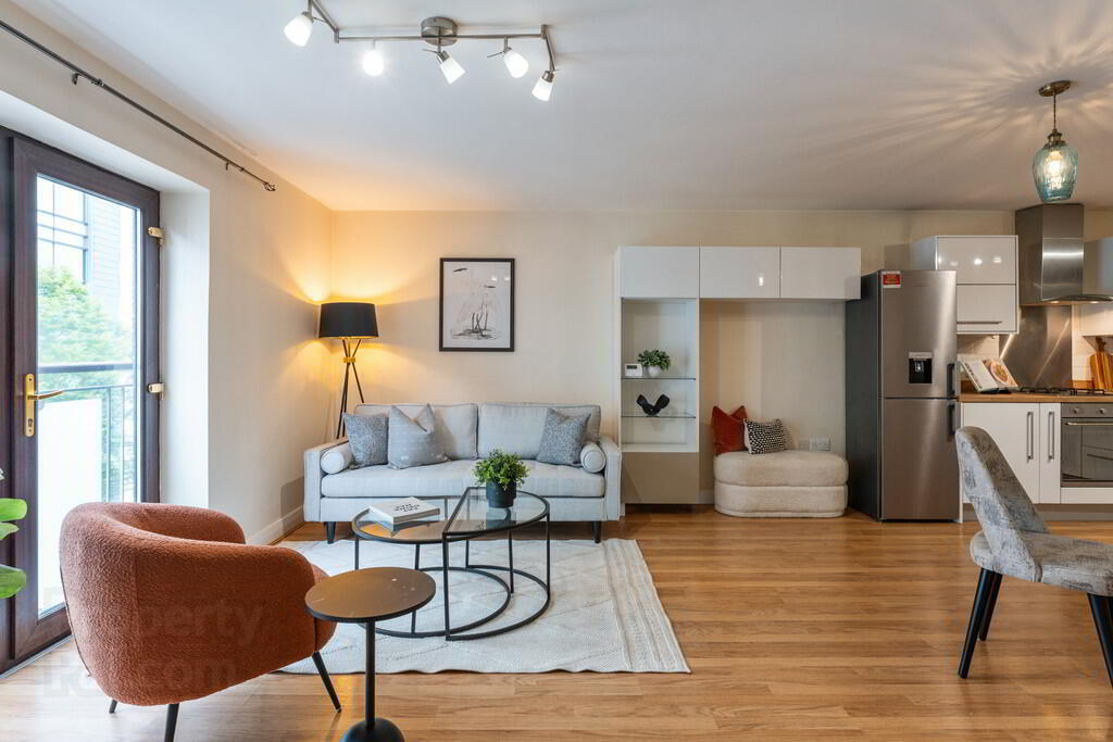 Apartment 5 Winter Gardens 34 Alfred Street 5 of 19