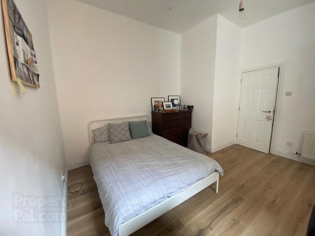 14d Lisburn Road 10 of 12