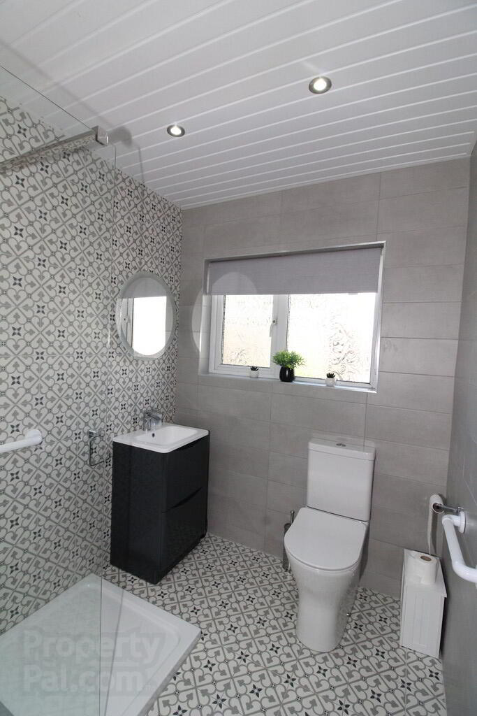 16 Archvale Gardens 11 of 20