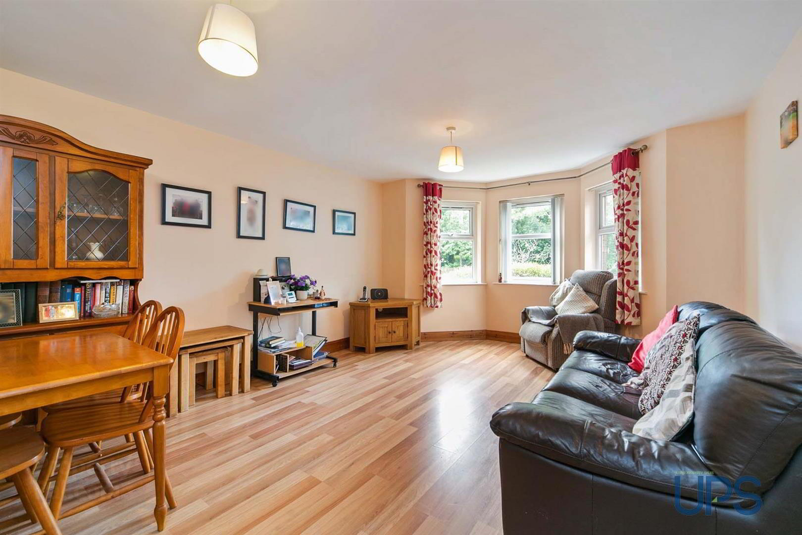 Apt1, 1d Fruithill Pk 5 of 23