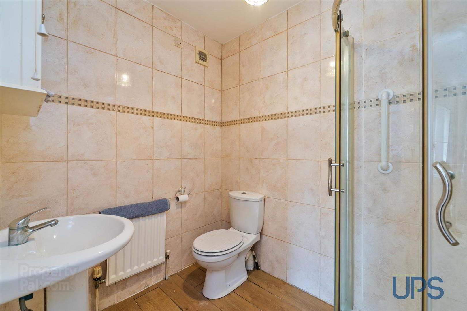 Apt1, 1d Fruithill Pk 14 of 23