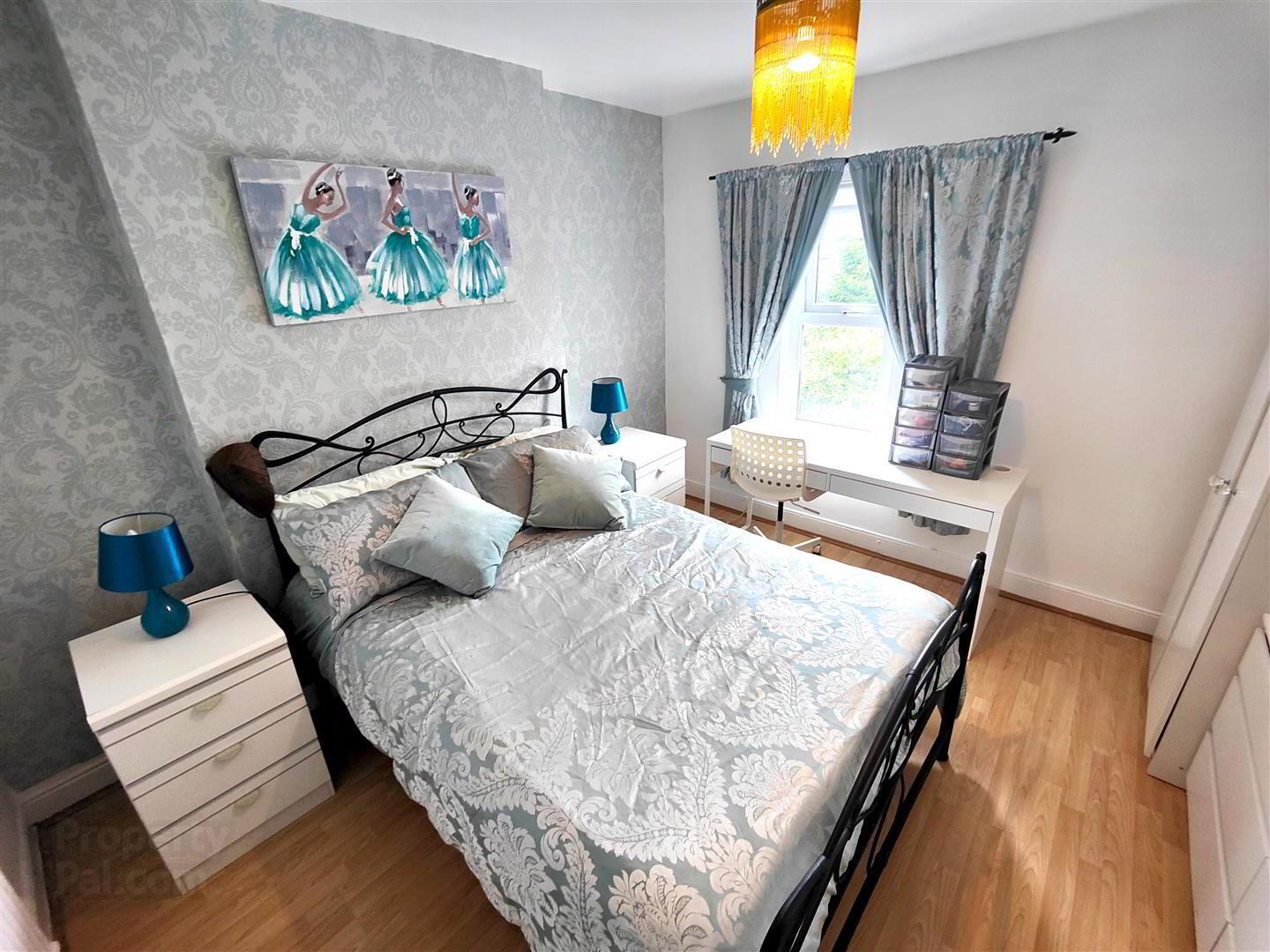 24 Chichester Avenue 30 of 39