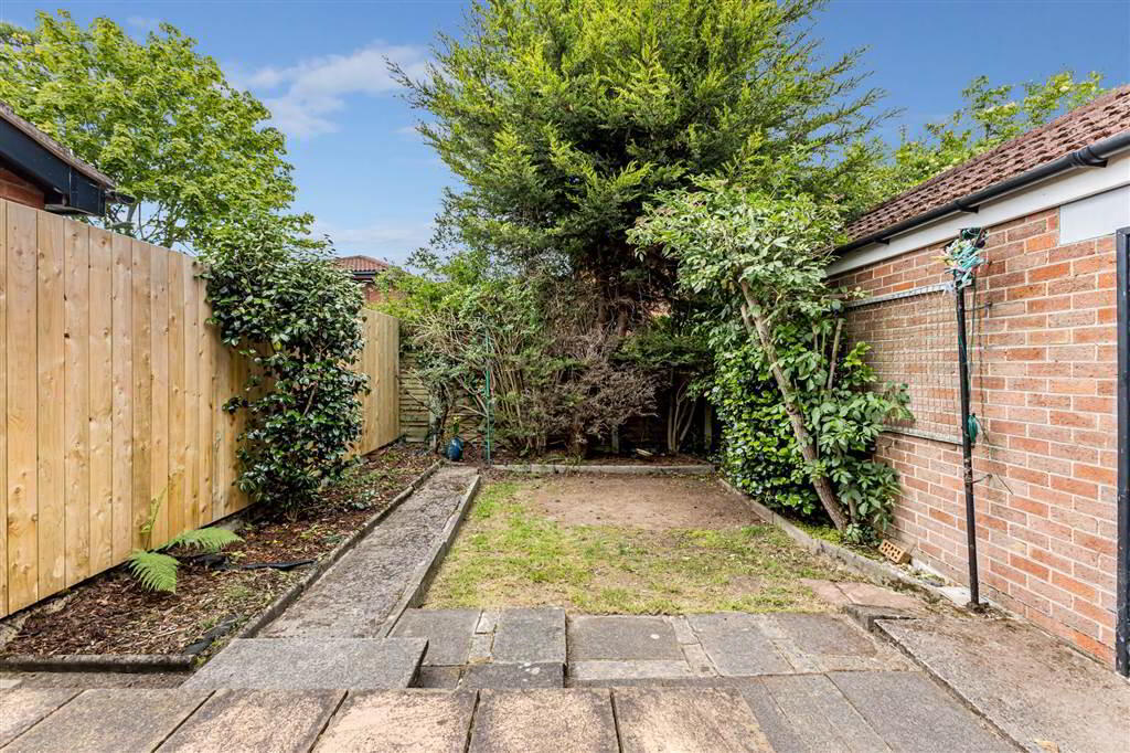 44 Prince Edward Park 13 of 14
