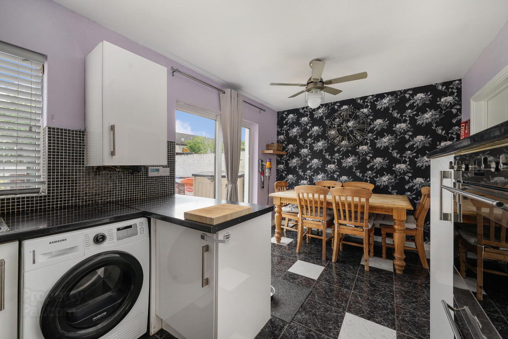 16 Ard Mor Avenue 7 of 23