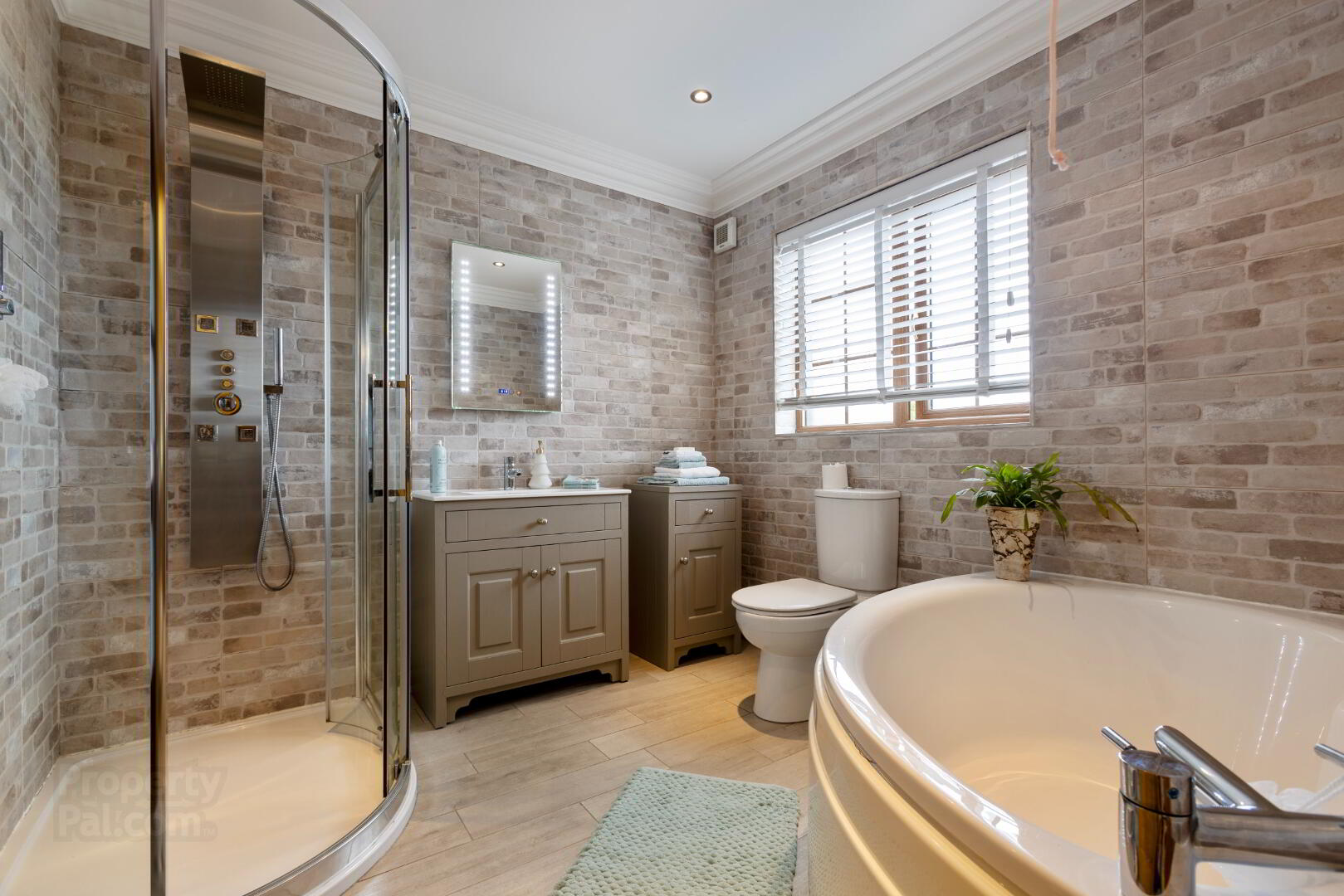 73 Glenleslie Road 29 of 55