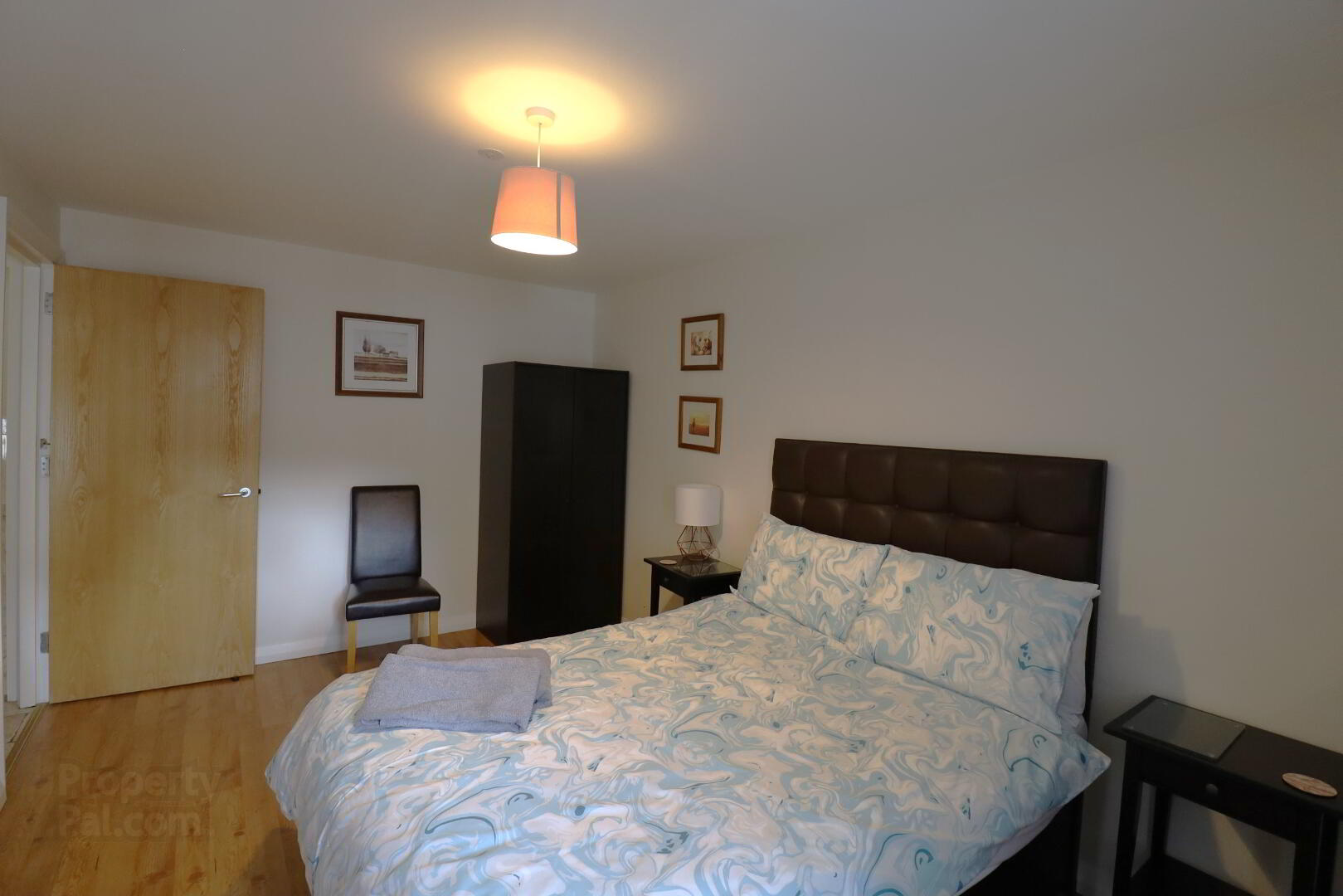 D10 Waterfoot, Main Street 17 of 23