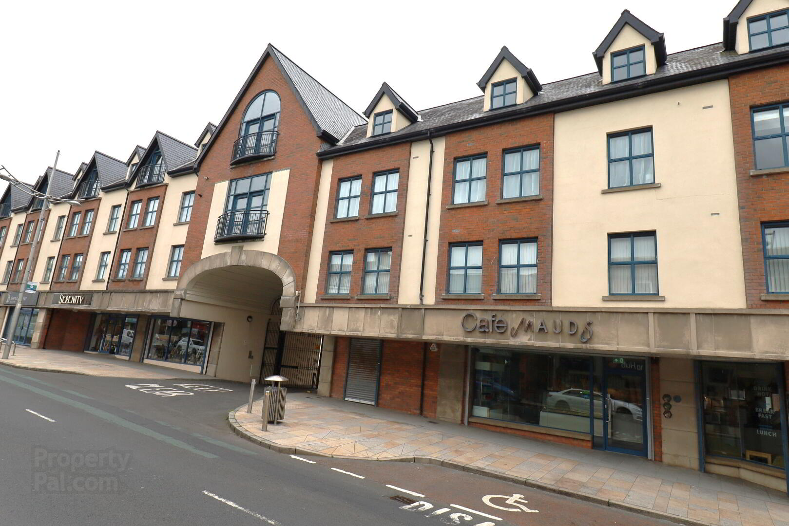 D10 Waterfoot, Main Street 22 of 23