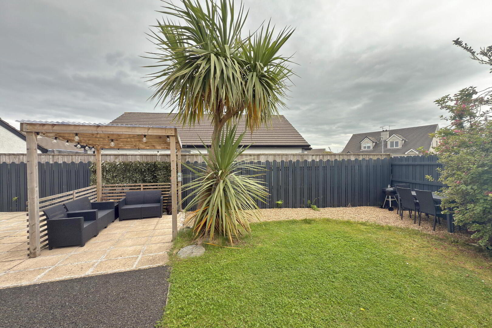 85 Primrose Gardens 12 of 15