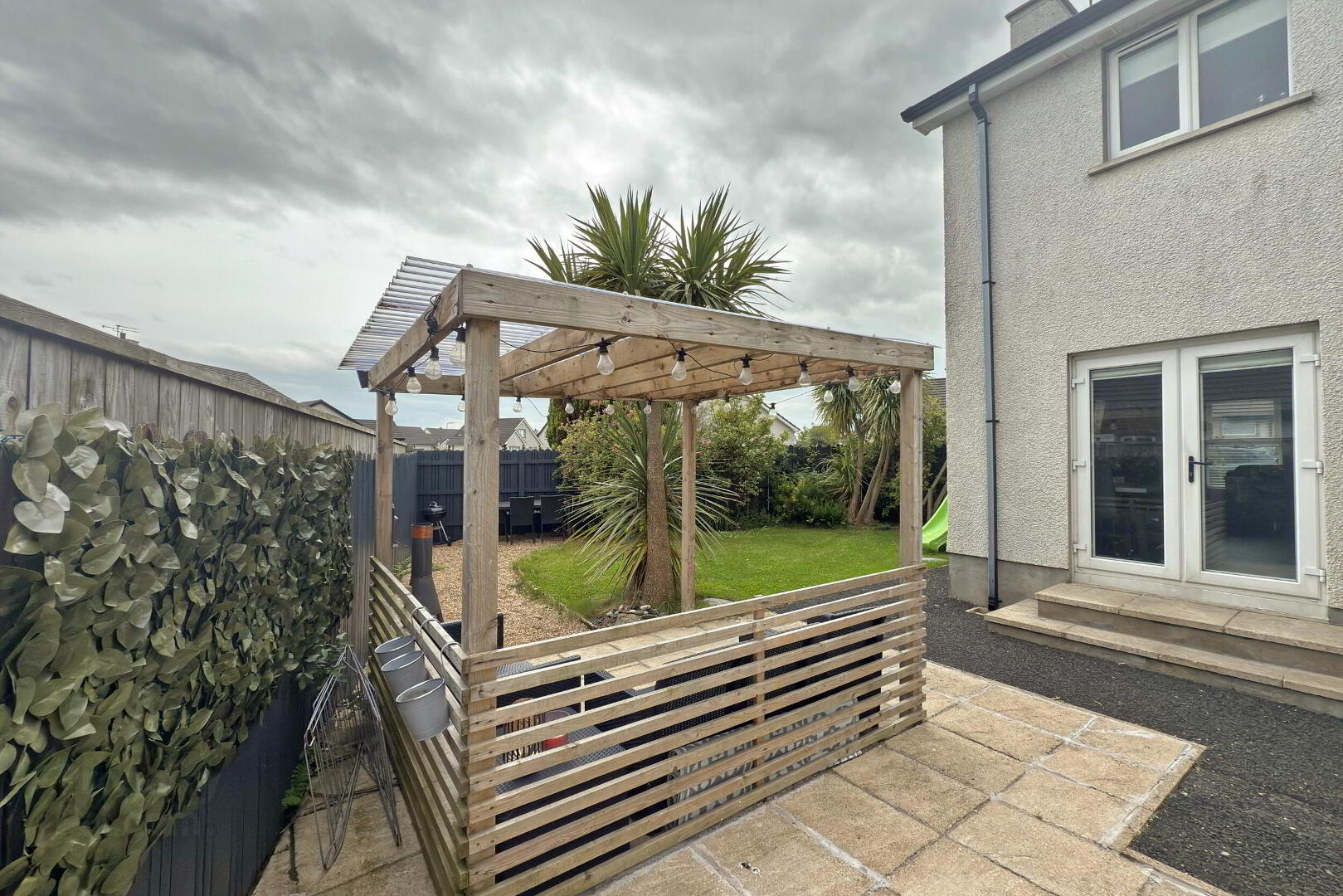 85 Primrose Gardens 13 of 15