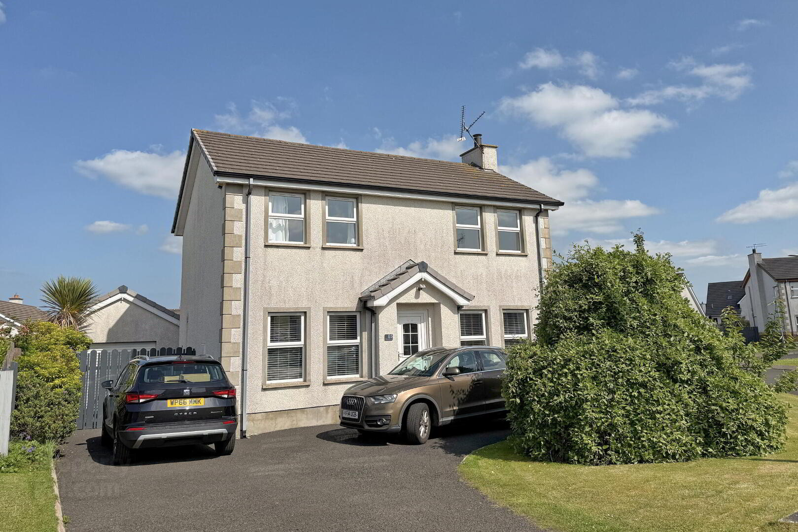 85 Primrose Gardens 1 of 15