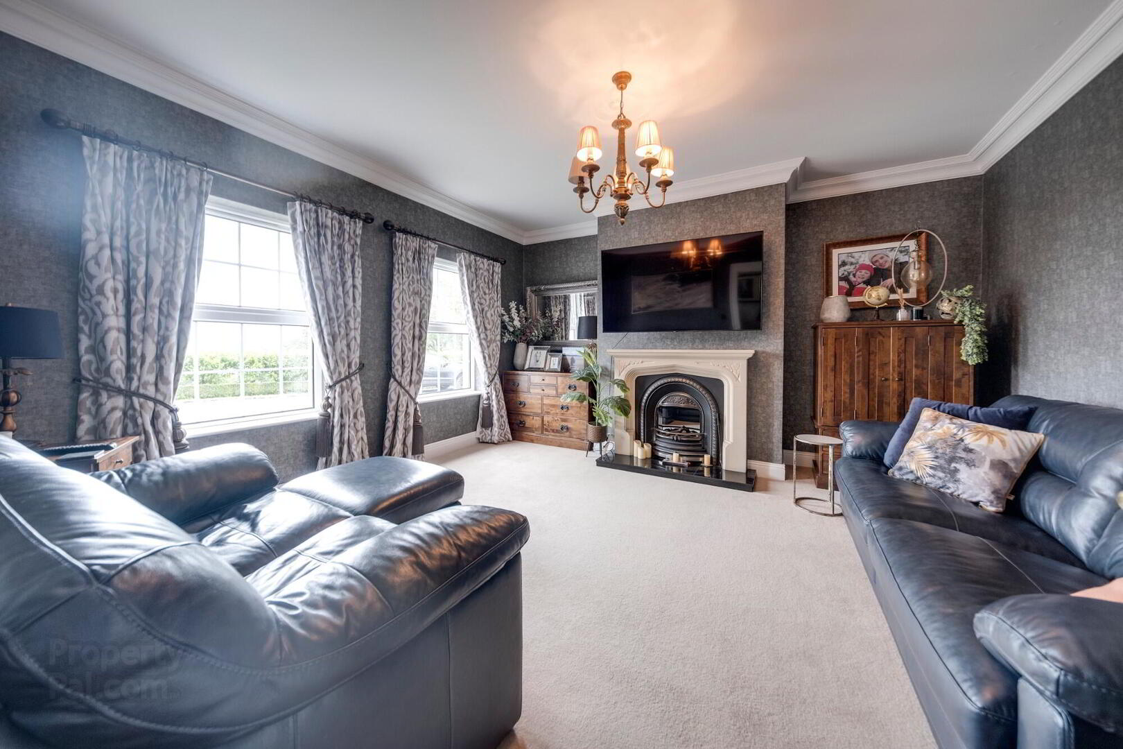 8 Sersons Road 7 of 24