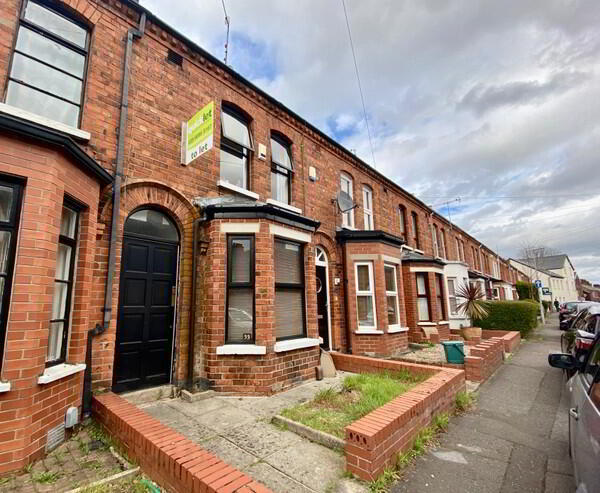 33 St Albans Gardens 1 of 10