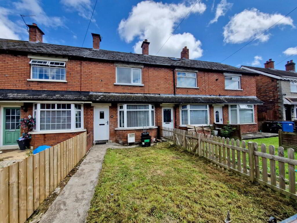 28 Voltaire Gardens 1 of 6