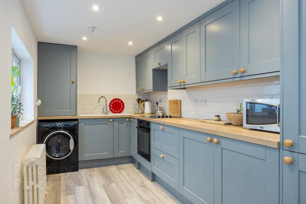 24 Campbell Park Avenue 6 of 15