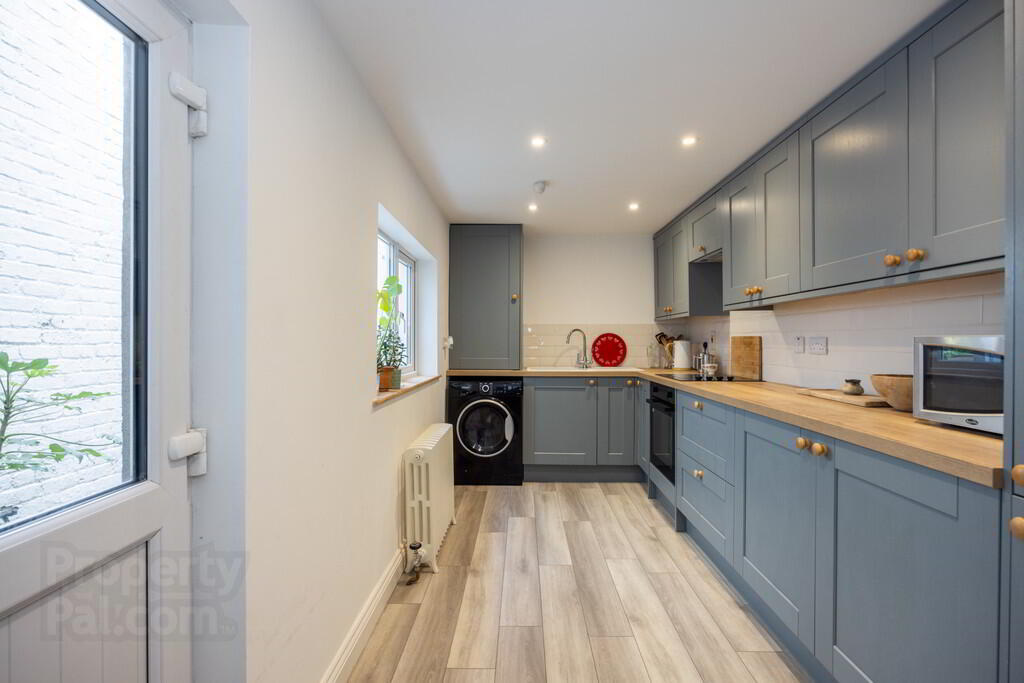 24 Campbell Park Avenue 5 of 15