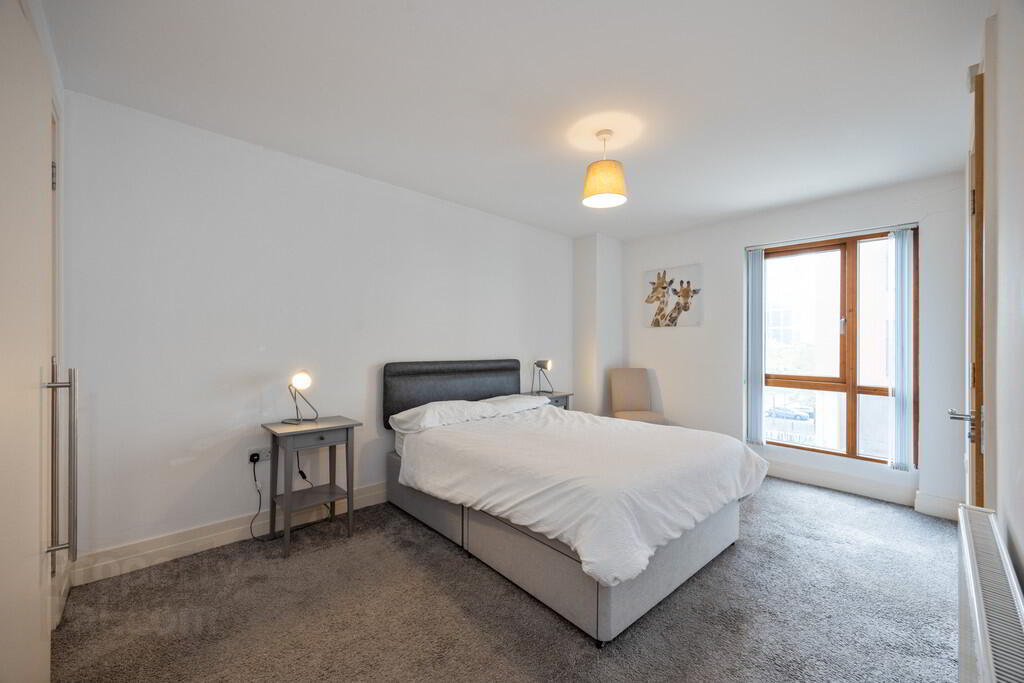 96 James Clow Building, 15 Princes Dock Street 11 of 22