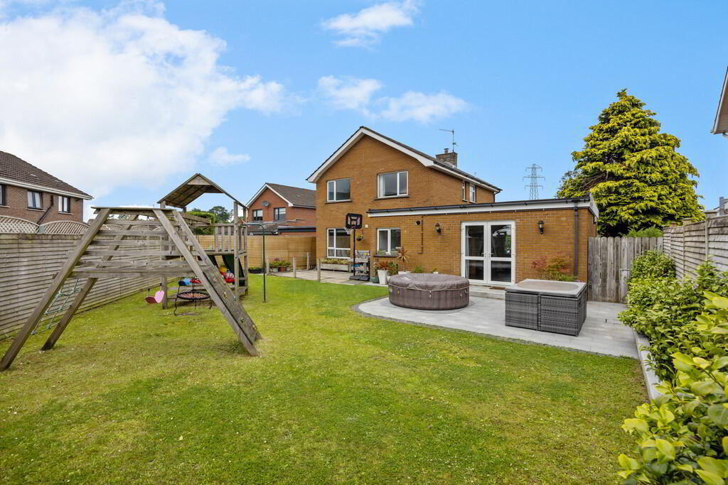 103 Trossachs Drive 33 of 37