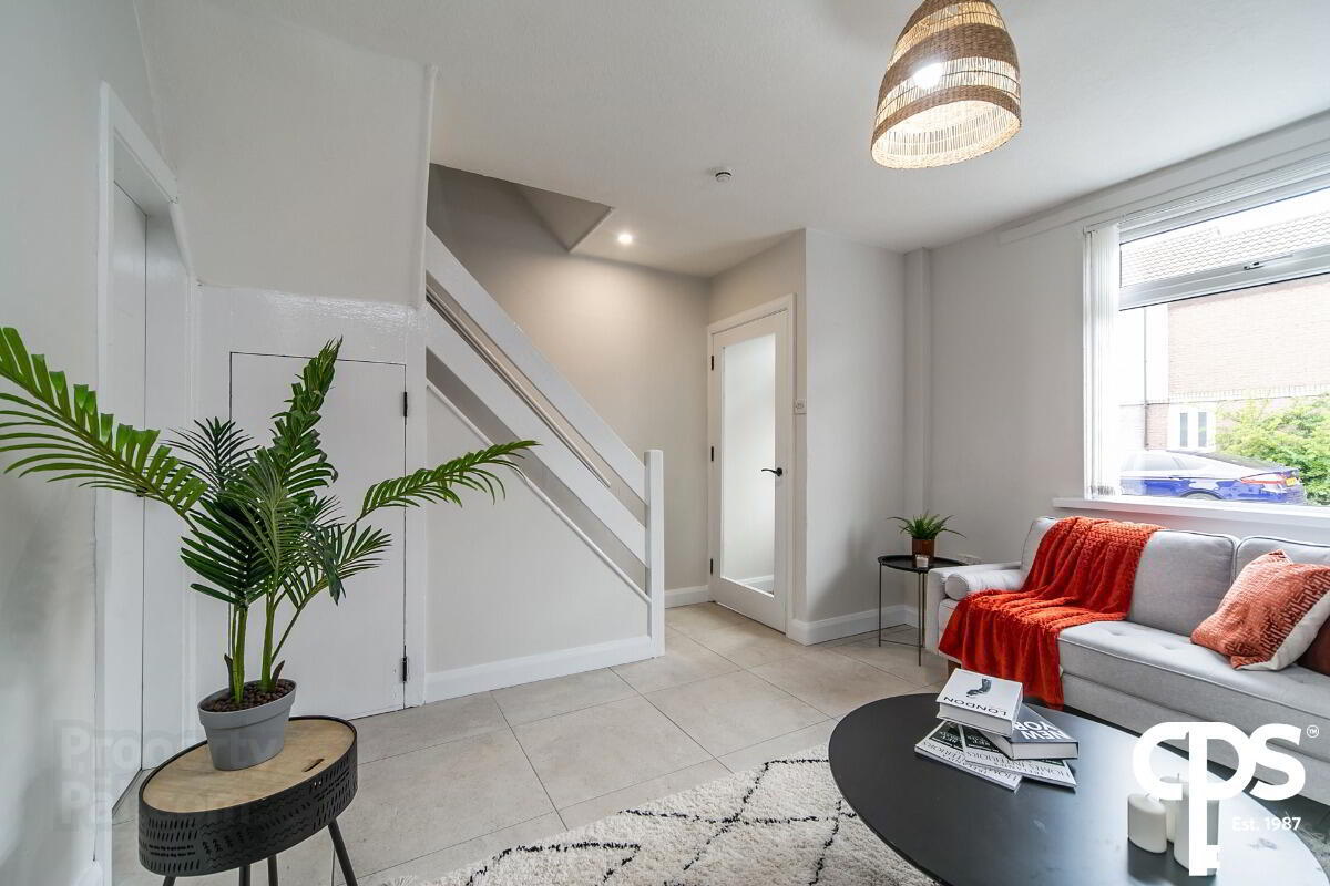 88 Frenchpark Street 3 of 14