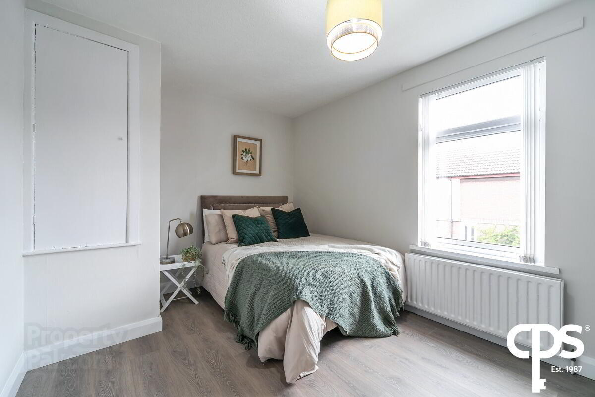 88 Frenchpark Street 7 of 14