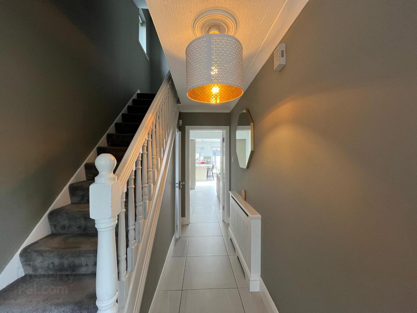 property description image